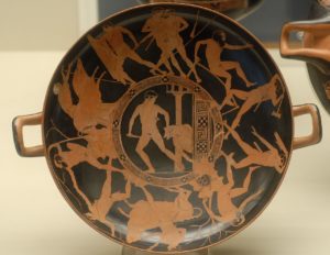 Attic red-figure kylix with the deeds of Theseus